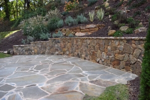 landscaping rock retaining wall design and installation project